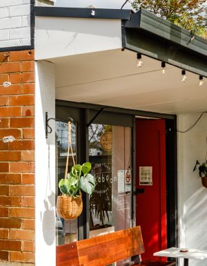 Kickaboom, Blue Mountains cafe