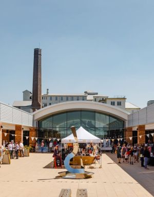 Christmas Wollemi Artisan Markets, Katoomba