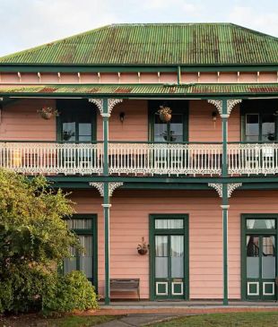 <p><i>10 dreamy Airbnbs</i> in <strong>Merimbula</strong> to call home</p>
