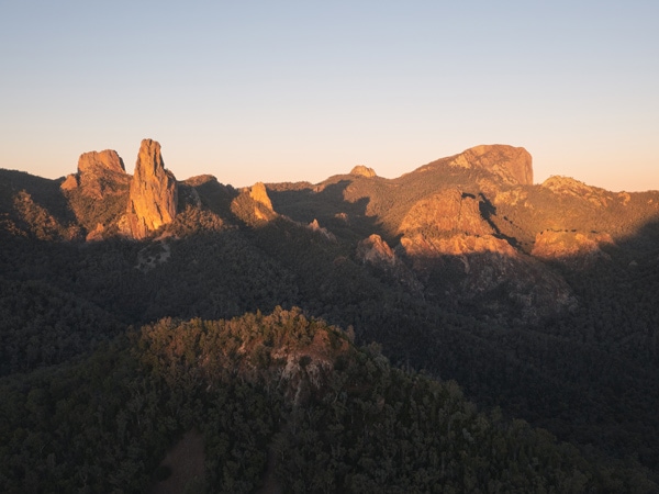 Scenic sunrise views across Warrumbungle National Park, near Coonabarabran.