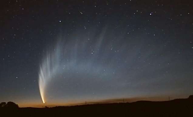 Astronomic event lights up the night sky