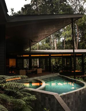 Pool at Silky Oaks Lodge