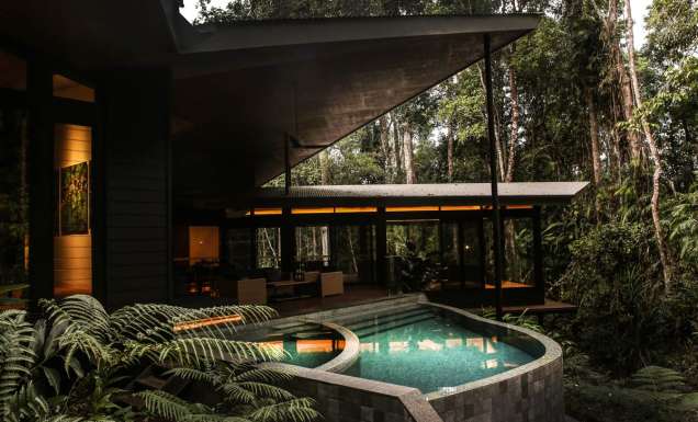 Pool at Silky Oaks Lodge