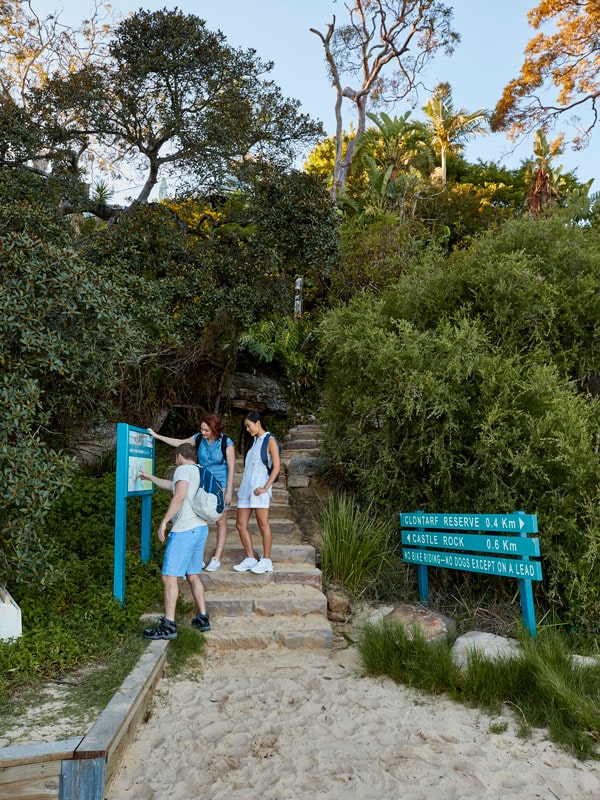 walking from Spit Bridge to Manly via Clontarf Beach