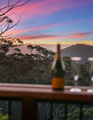 The view from Megalong Lookout Cottage