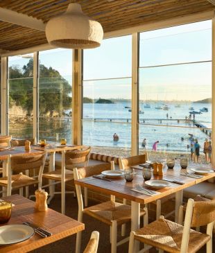 <p><i>16</i> <strong>Manly</strong> <i>cafes to start your day at</i></p>
