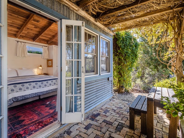 the Old Leura Dairy Studio bedroom