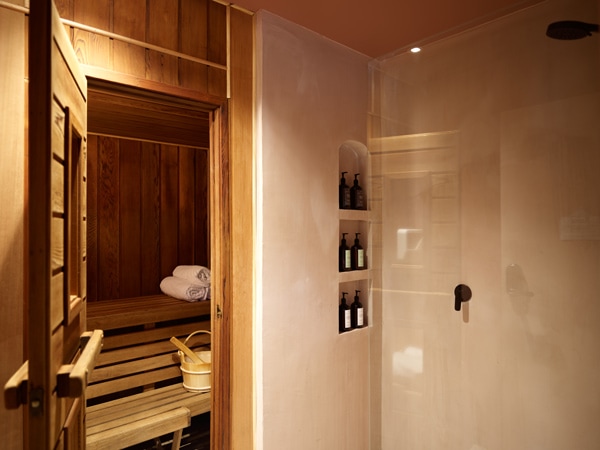 The hotel sauna and shower