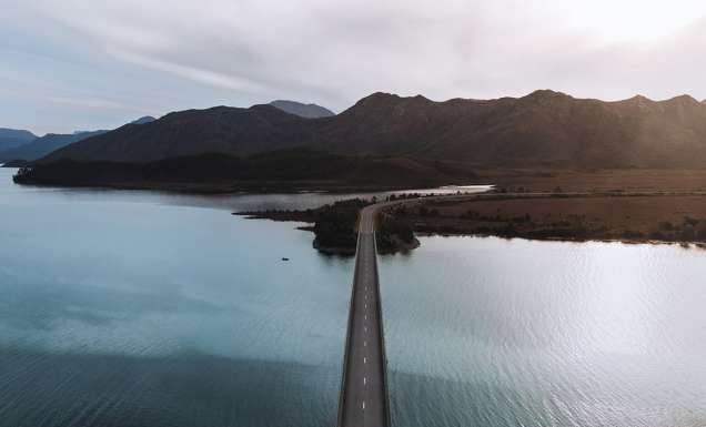 Bradshaw Brisge, tasmania