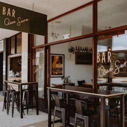 Exterior of Bar Que Sera in Sawtell
