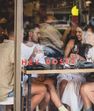 <p><i>8 venues to explore</i> the inviting <strong>Orange</strong> pub and bar scene</p>
