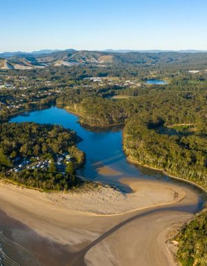 Woolgoolga Lake