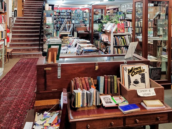Mr Pickwick's Old Fine Books in Katoomba, NSW
