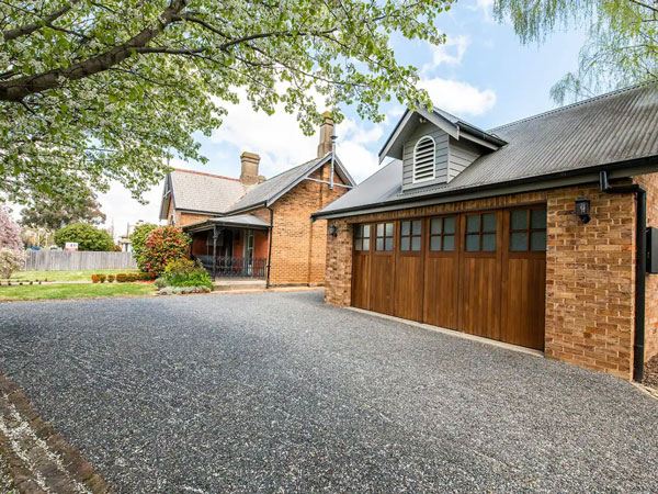 The Hermitage accommodation exterior in Orange