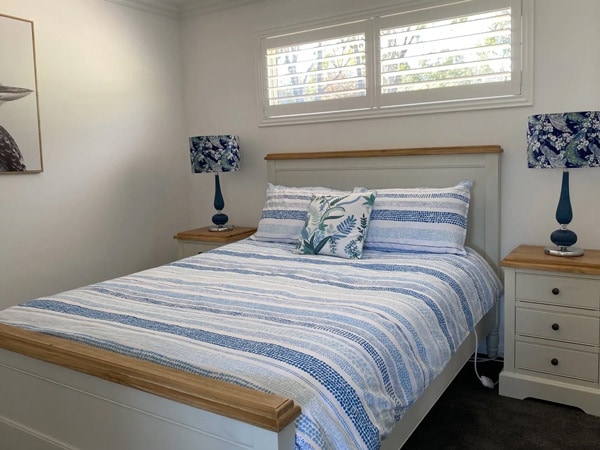 The rooms inside Towac Valley Cabins