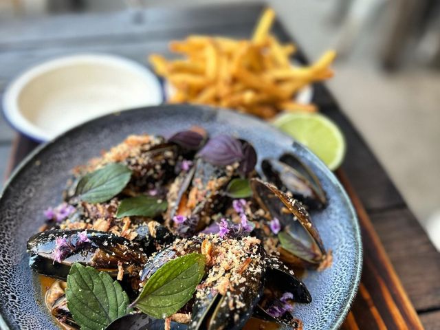 black mussels at Ground Earth cafe, Coffs Harbour