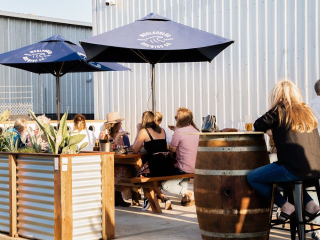 al fresco dining at Woolgoolga Brewing Co, Coffs Harbour