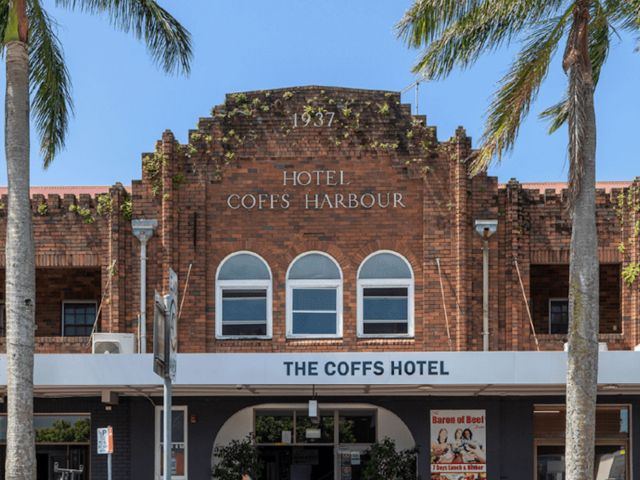 The Coffs Hotel pub exterior, Coffs Harbour
