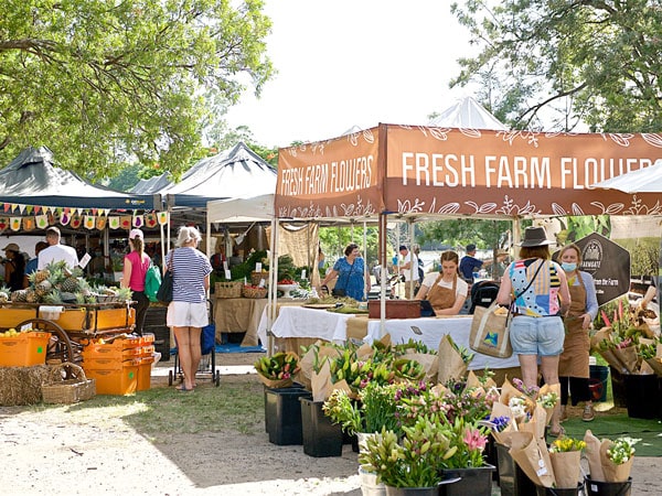 farmgate flowers at Jan Powers Farmers Market