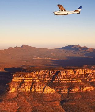 <p><i>7</i> <strong>Flinders Ranges</strong> tours that will enrich your experience</p>
