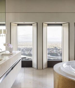 <p><i>The 5 most expensive hotel rooms</i> in <strong>Melbourne</strong></p>
