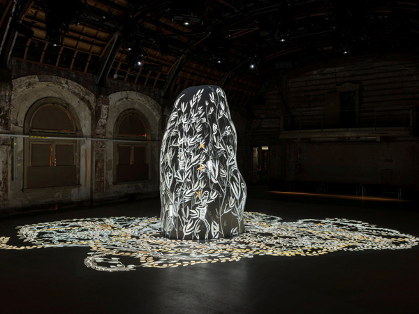 Mulkuṉ Wirrpanda with The Mulka Project 'Rarrirarri' 2023, fiberglass, plaster, projections, sound, 10 min, 3200 x 4900 x 8300 cm, commissioned and produced by RISING and co-commissioned by Illuminate Adelaide for Shadow Spirit (2023) curated by Kimberley Moulton (Yorta Yorta), courtesy and © the artists and The Mulka Project, Yirrkala