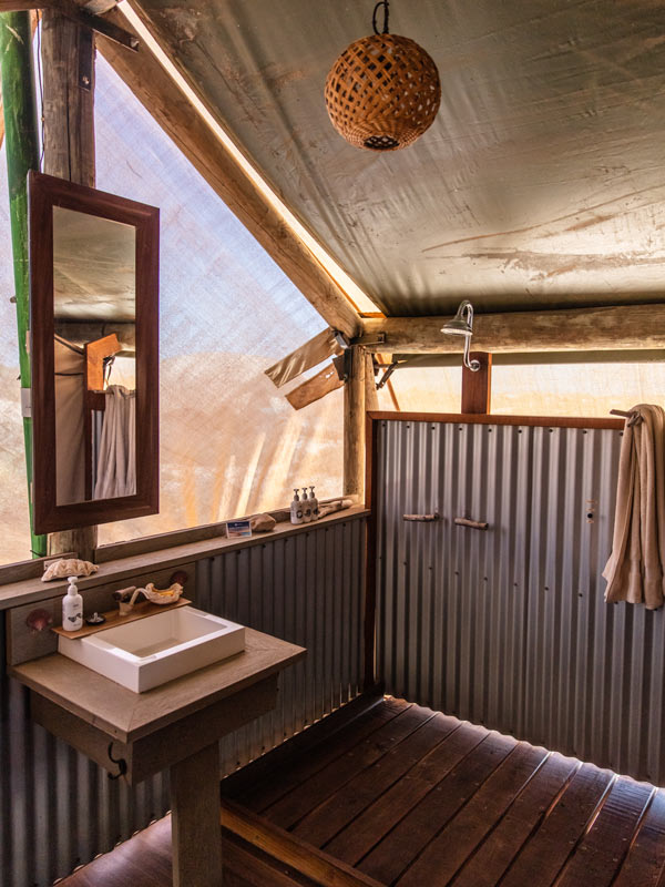 Sal Salis Ningaloo Reef Bathroom