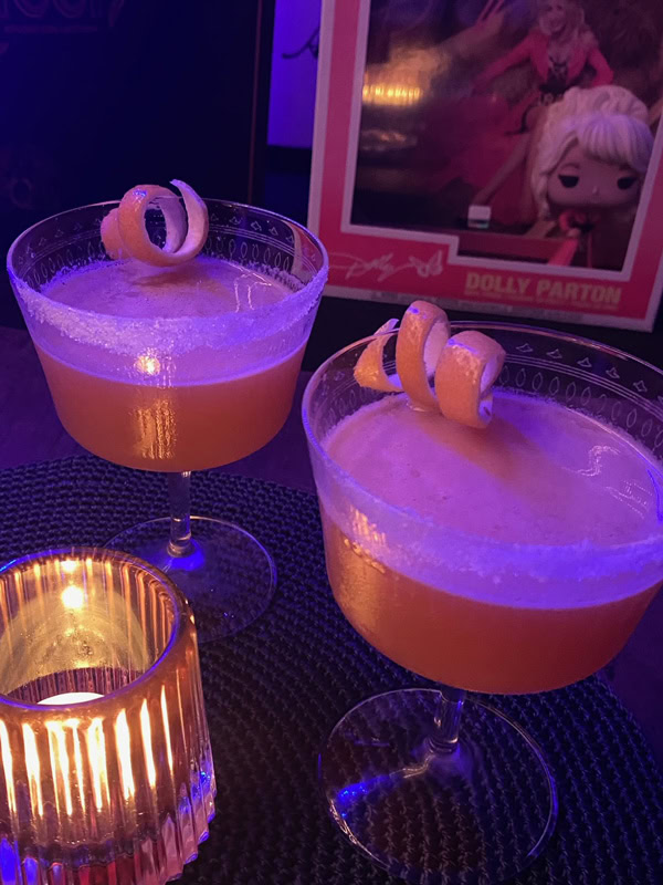 Side B Vinyl Bar in Blackheath, Blue Mountains