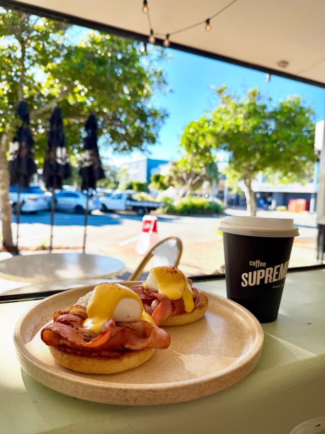 breakfast and coffee at Luca Cafe, Mooloolaba