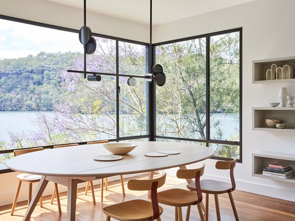the interior of Calabash Bay Lodge on Hawkesbury River