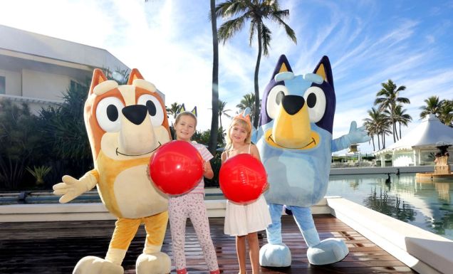 Bluey and kids on the Gold Coast for the World Record setting of biggest game of Keepy Uppy