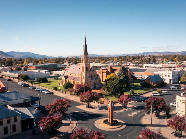 aerial shot of mudgee streets