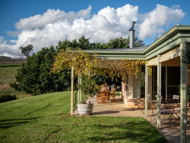 Rosby Wines accommodation mudgee