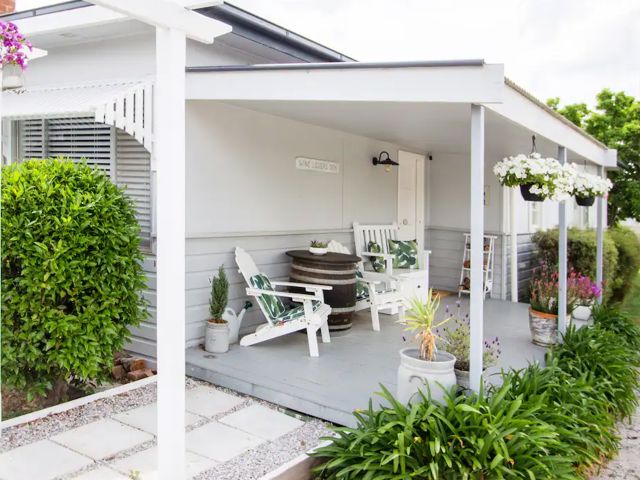 Wine Lover's cottage mudgee airbnb