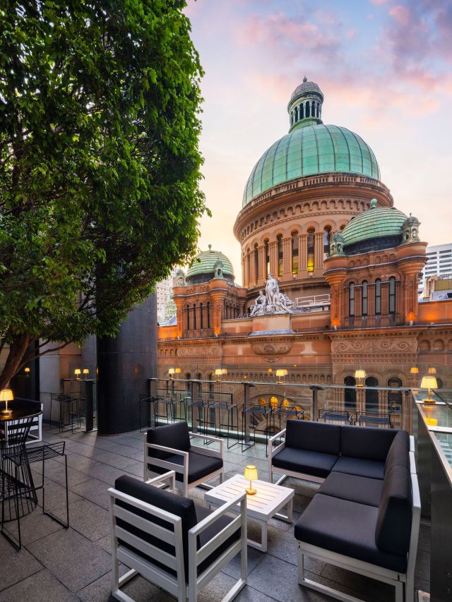 Zeta Outdoor Terrace