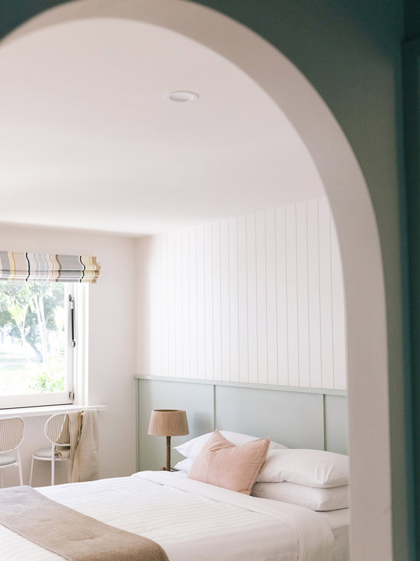 the bedroom at Kingscliff’s Blue Water Motel