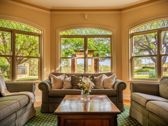 Clare Valley Million Estate in Armagh