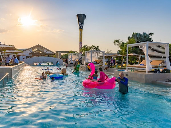 kids enjoying at the new pool in Darwin Airport Resort