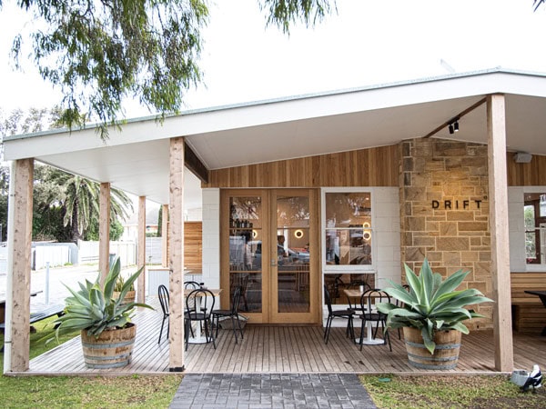 the cafe exterior of Drift Cafe, Robe