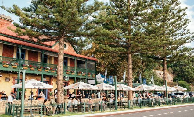 al fresco dining in the courtyard of The Left Bank, Fremantle