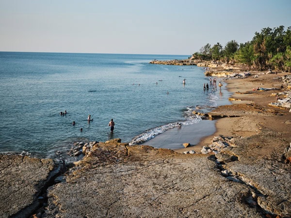the Nightcliff Beach in Darwin