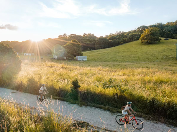 cycling through the Tweed trail
