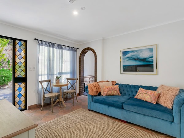 the living room inside The Manor Basket Range