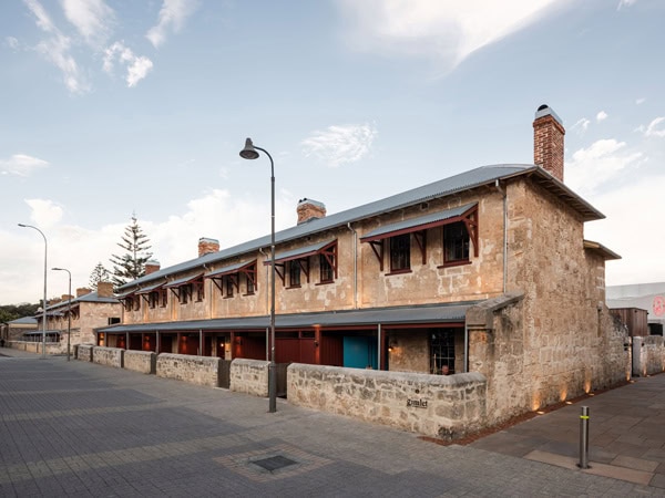 the property exterior of Warders Hotel, Fremantle