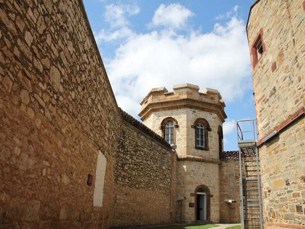 between the walls of the hanging tower at Adelaide Gaol