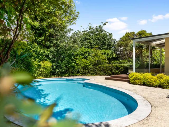 Elegant Norwood luxury cottage pool Airbnb in Adelaide