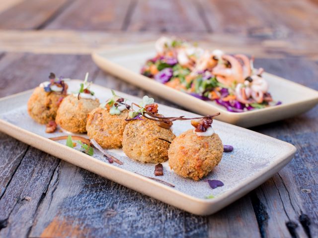 Elton's Bar + Bites mudgee