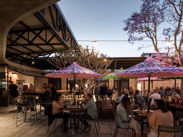 al fresco dining at Emily Taylor, Fremantle