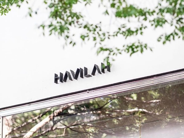 the exterior of Havilah Wine Bar