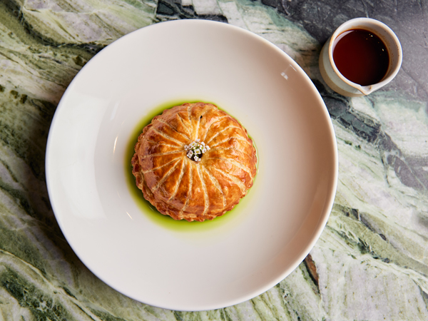 Beef cheek, merlot & cheddar pithivier from Itinerant Spirits in Ballarat, Victoria (Best pie Competition)